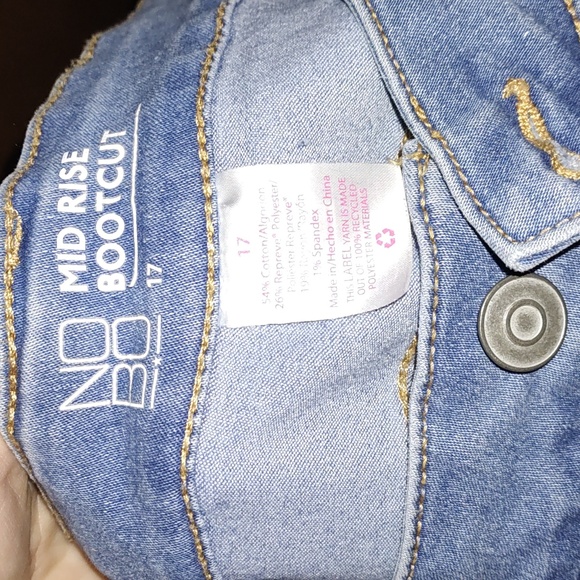 Woman's jeans - Picture 3 of 4